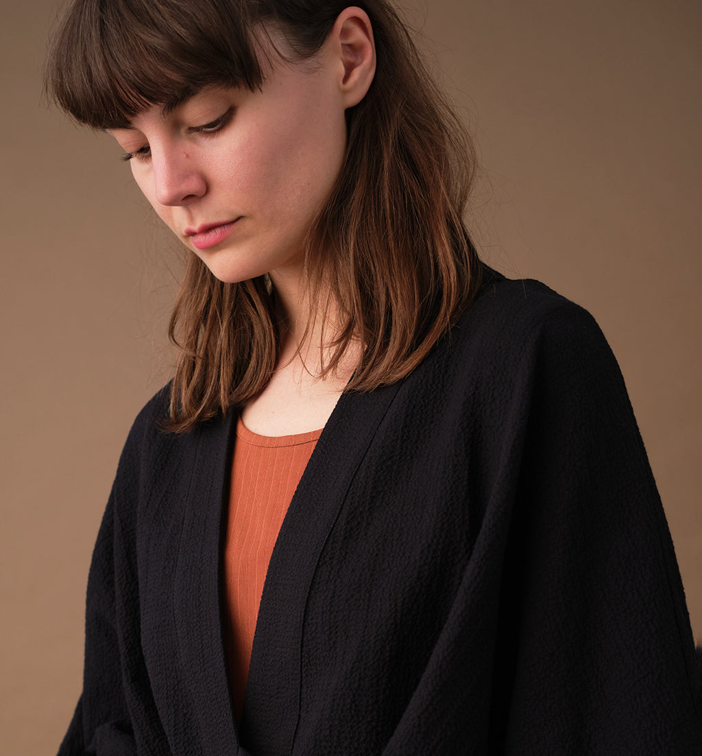 Liebling Margot Schwarzer Kimono