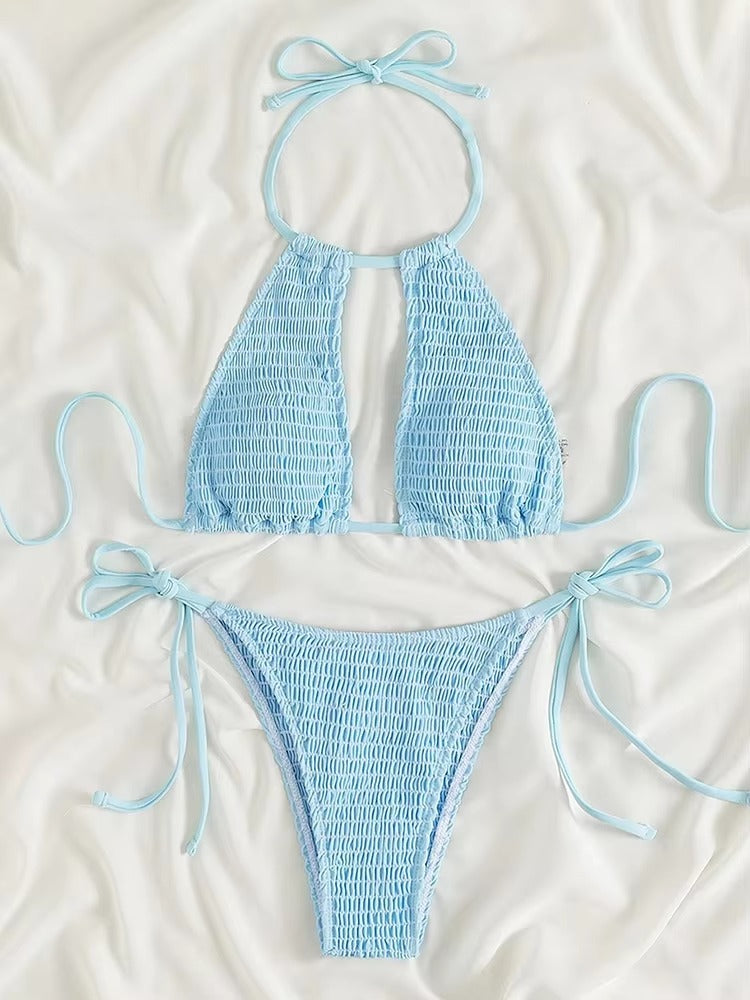Gesmokter Bikini für Damen - Badebekleidung mit hohlem Ausschnitt und Krawatte