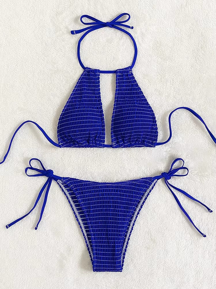 Gesmokter Bikini für Damen - Badebekleidung mit hohlem Ausschnitt und Krawatte